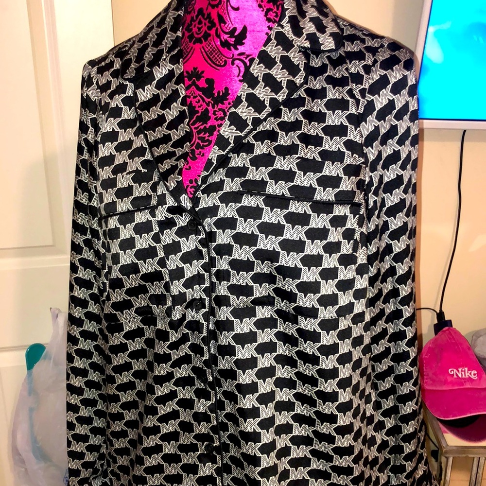 Michael kors shirt and pants monogram printed logo set new with tags